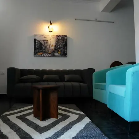 The Periwinkle Homestay Bhimtal Exterior photo