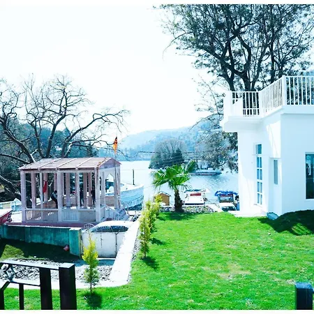 The Periwinkle Homestay Bhimtal Exterior photo